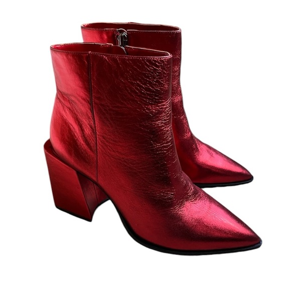 Vince Camuto | RARE Benedie Heeled Bootie | Metallic Red Napa Leather | Size 7 - Picture 1 of 16